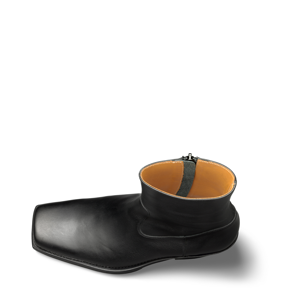 Halbstiefel Javier von halfs aus München – rahmengenähter Herren-Halbstiefel aus schwarzem Rindsleder