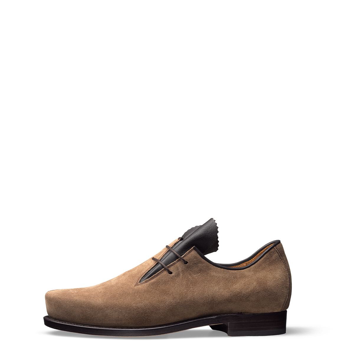 haferlschuh max light  von halfs aus München – rahmengenähter Herren-haferlschuh aus braunem Wildleder