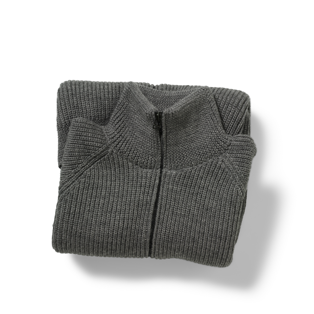 Strickjacke 7012 hellgrau von halfs x indant – nahtlos in Deutschland im Perlfang aus Bio-Merinowolle gestrickt, mit Zipper und Stehkragen